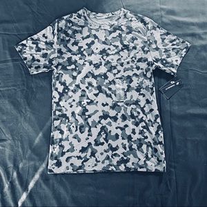 NIKE Standard Fit Short Sleeve Tee